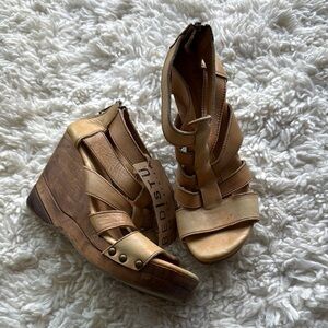 Bed‎ Stu Jacey Leather Wedges